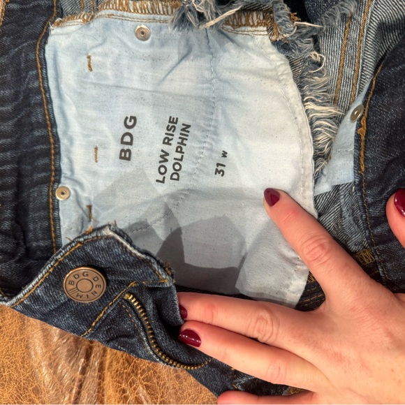 BDG Denim Cut-Offs - Picture 4 of 4